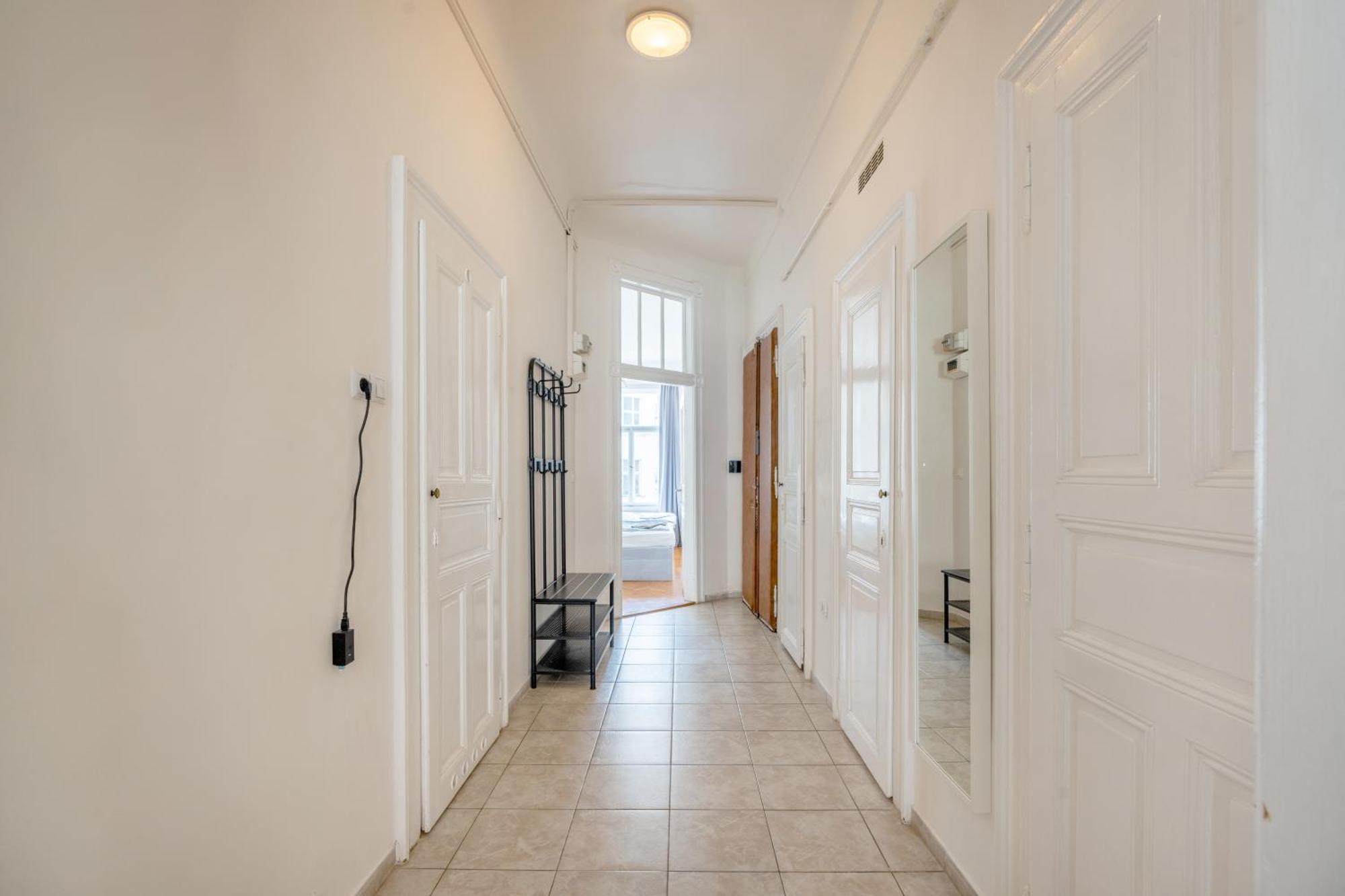 Apartments Vezenska Прага Стая снимка