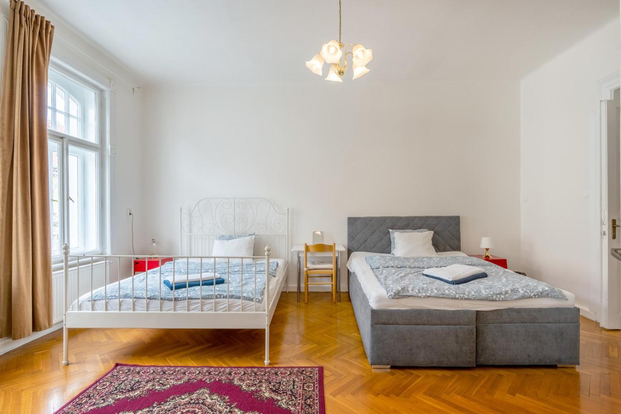 Apartments Vezenska Прага Стая снимка