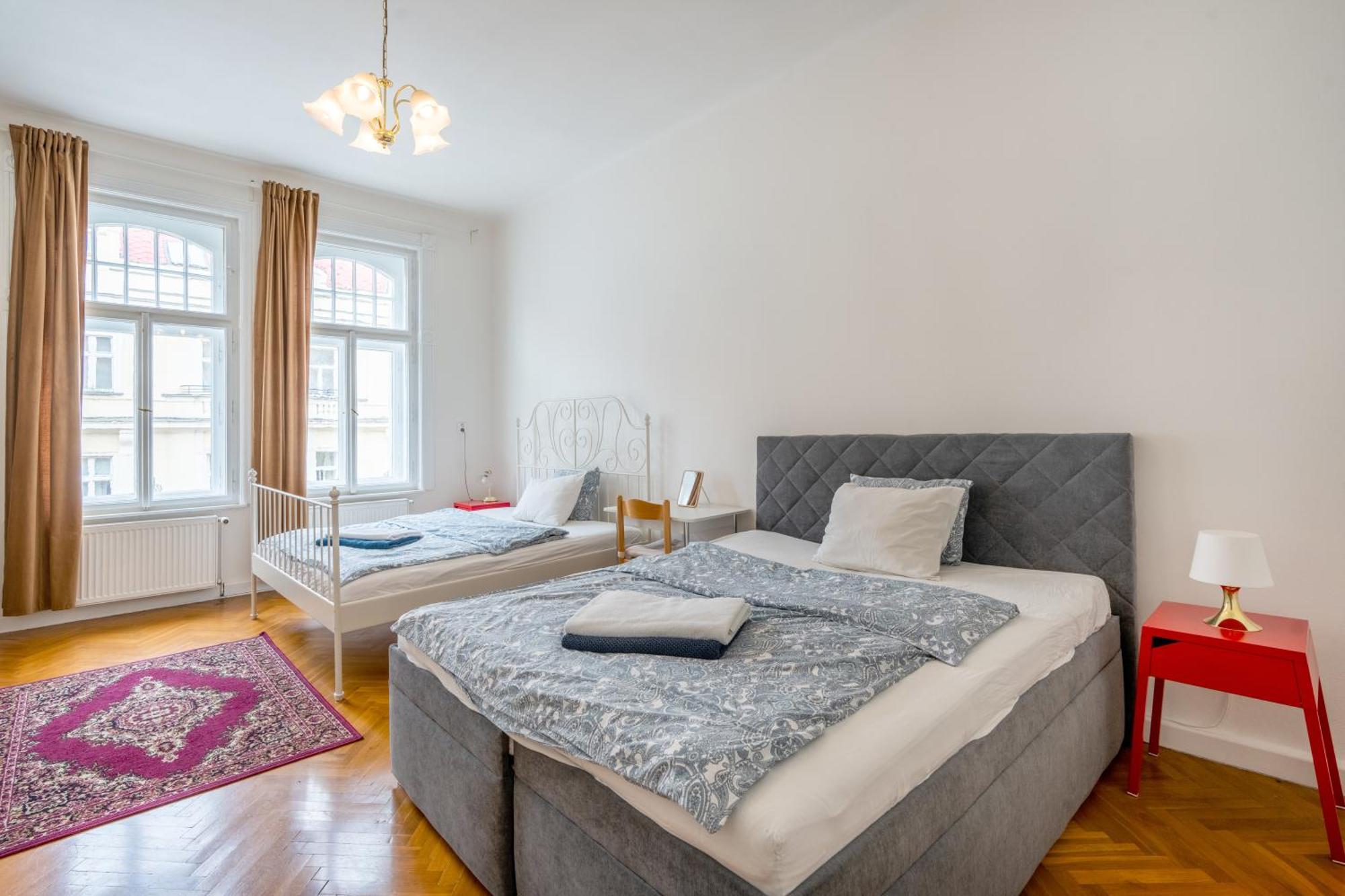 Apartments Vezenska Прага Стая снимка